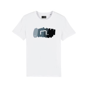 bolzplatzkind-free-t-shirt-weiss-grau-bpksttu755-lifestyle_front.png