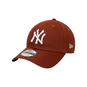 new-era-ny-yankees-essential-9forty-cap-fwba-60141847-lifestyle_front.png