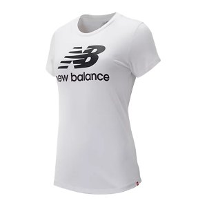 new-balance-ess-stacked-logo-t-shirt-damen-fwk-wt91546-lifestyle_front.png