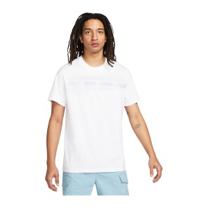 nike-repeat-t-shirt-weiss-grau-f101-dm4675-lifestyle_front.png