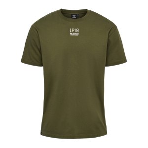 hummel-hmllp10-boxy-t-shirt-gruen-f6187-220427-lifestyle_front.png