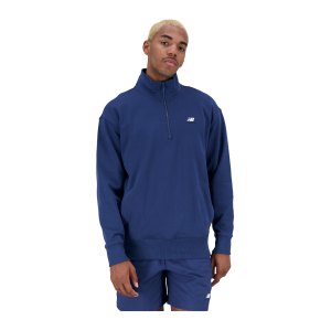 new-balance-essentials-logo-sweatshirt-blau-fnny-mt31501-lifestyle_front.png