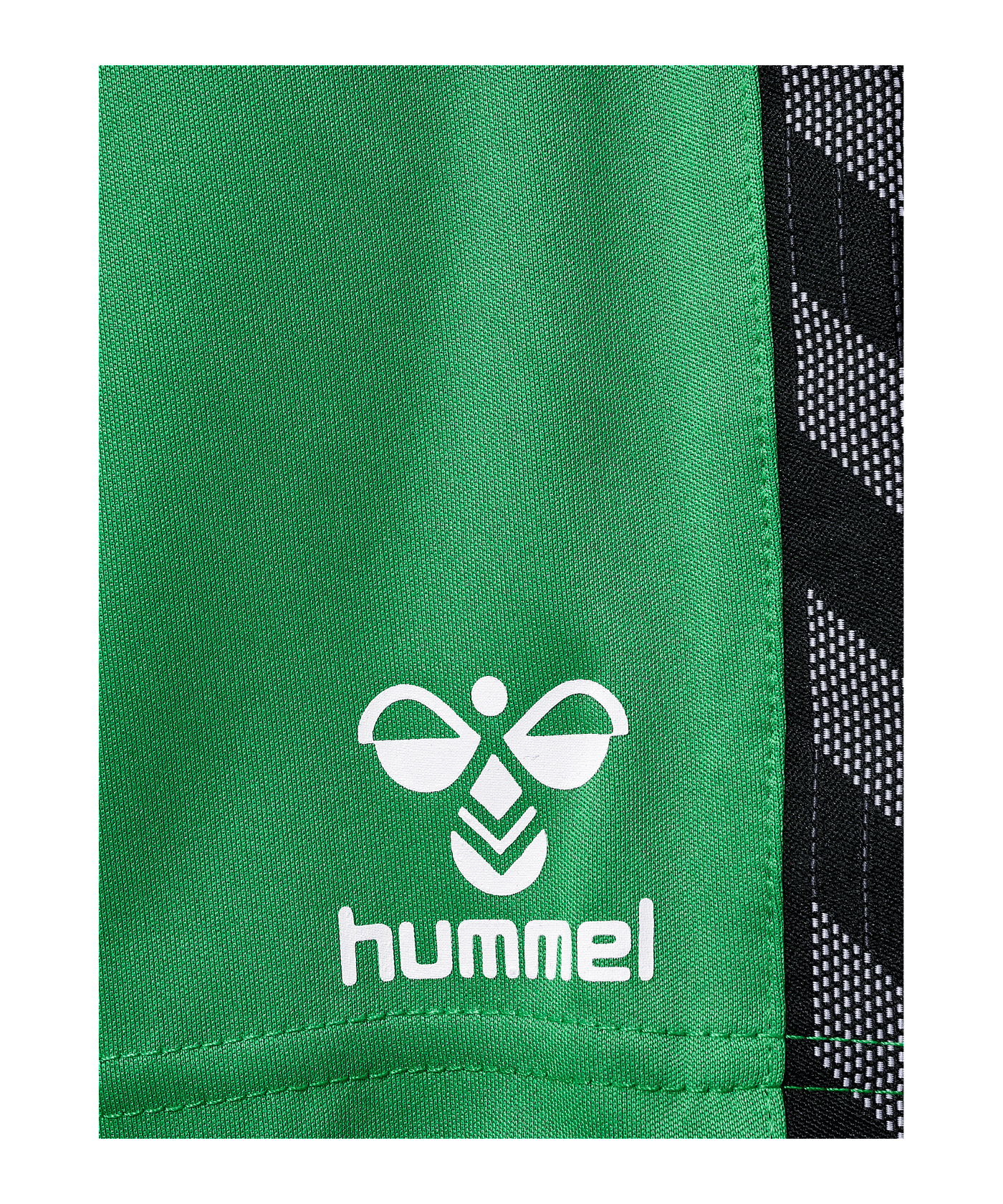 Hummel AUTHENTIC PL Short Kids Grün F6235 - gruen
