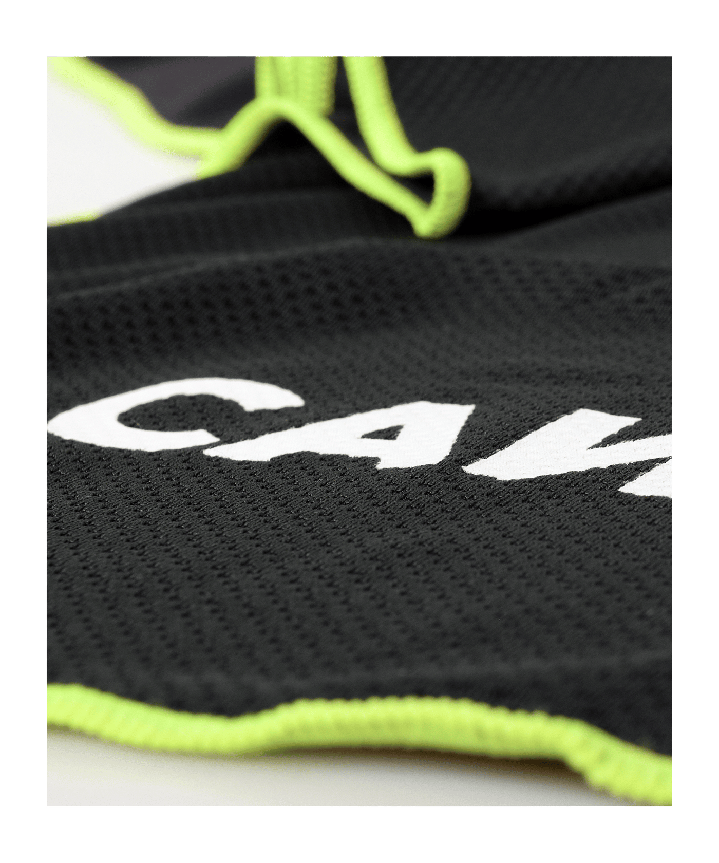 Cawila Academy Ice kühlendes Handtuch Schwarz Gelb - schwarz