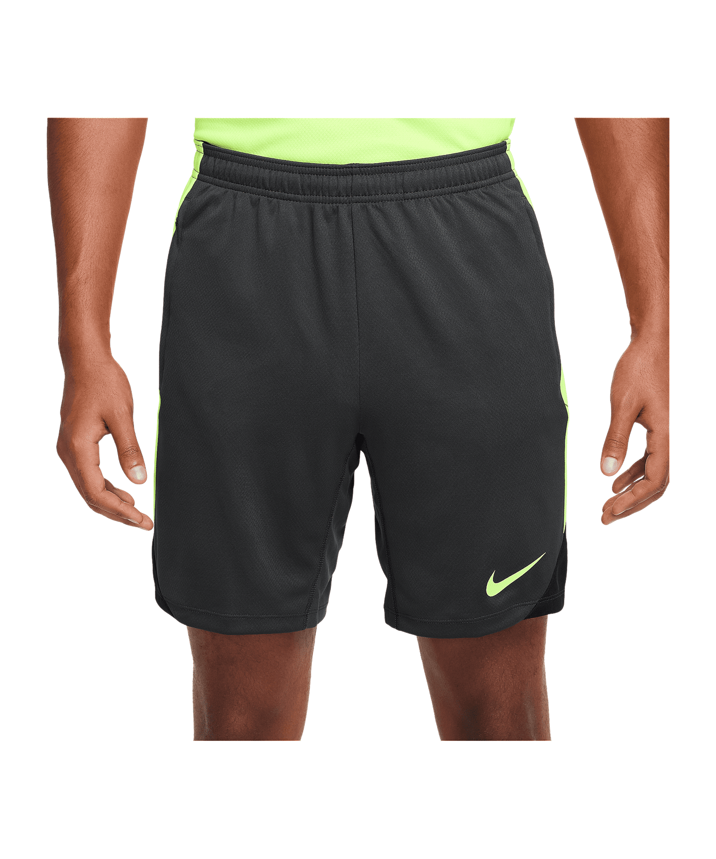 Nike Strike Short Grau F060 - grau
