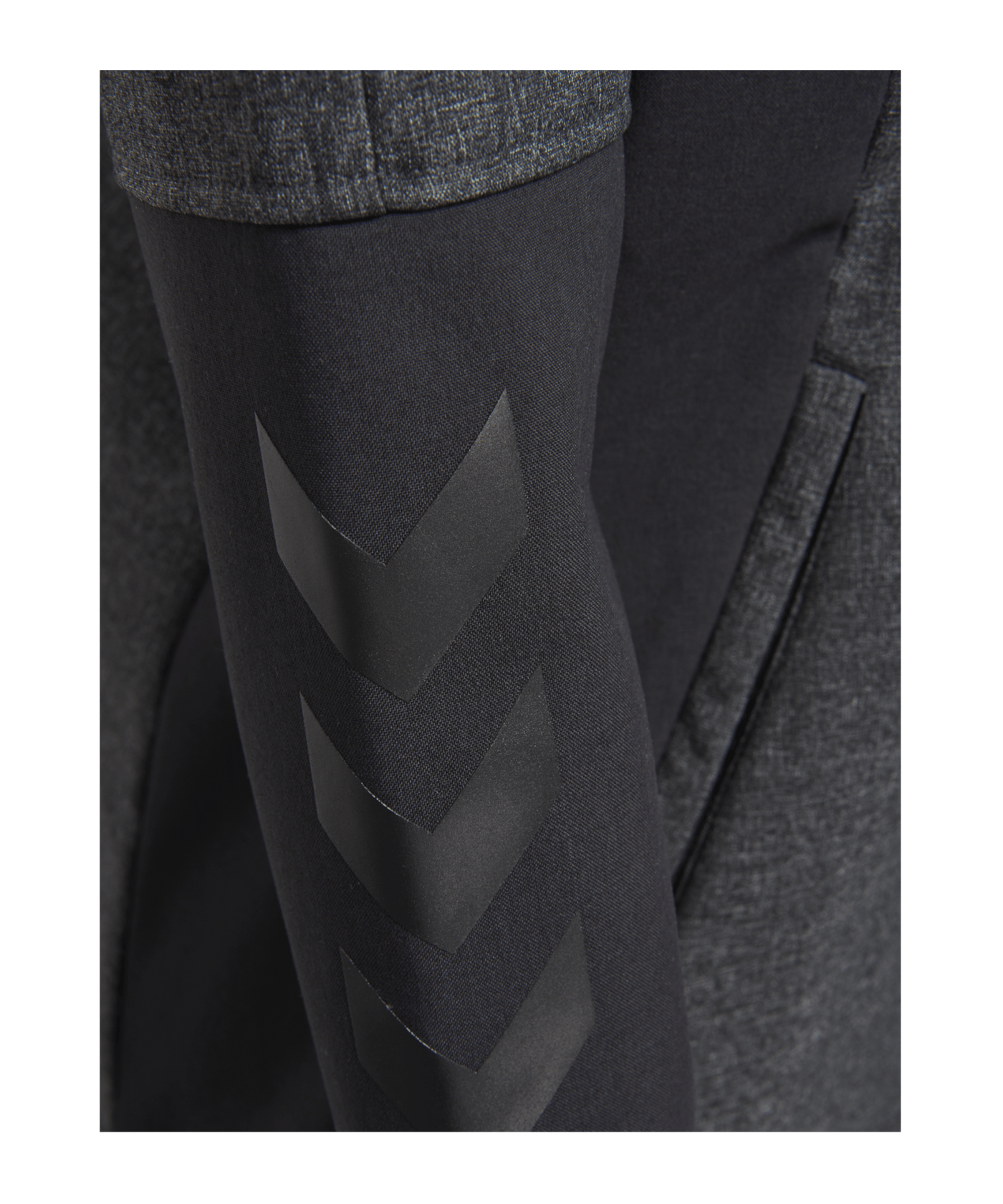 Hummel Hmldalia Windjacke Damen Schwarz F2508 - blau