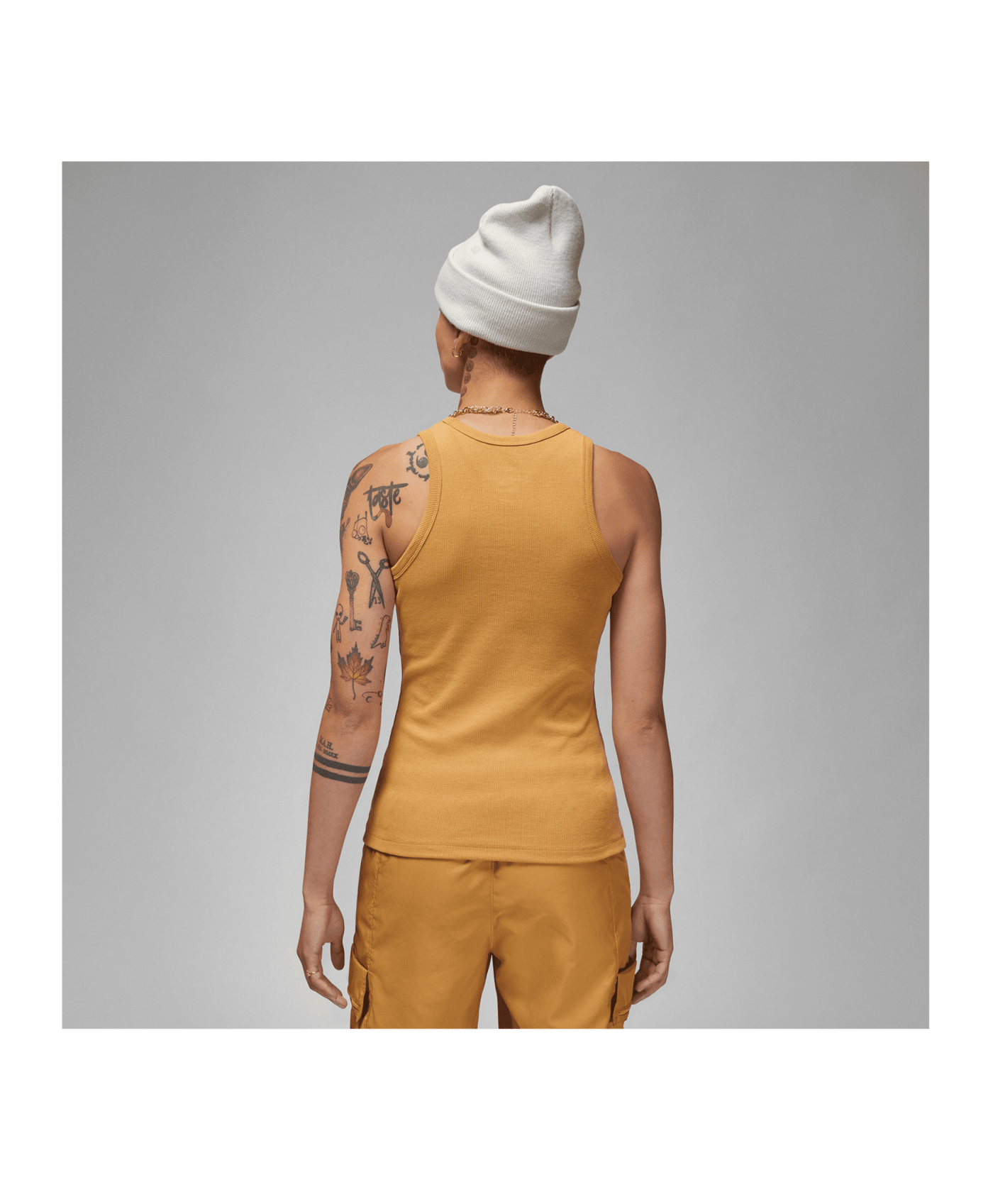 Nike Essentials Tanktop Damen F722 - gold