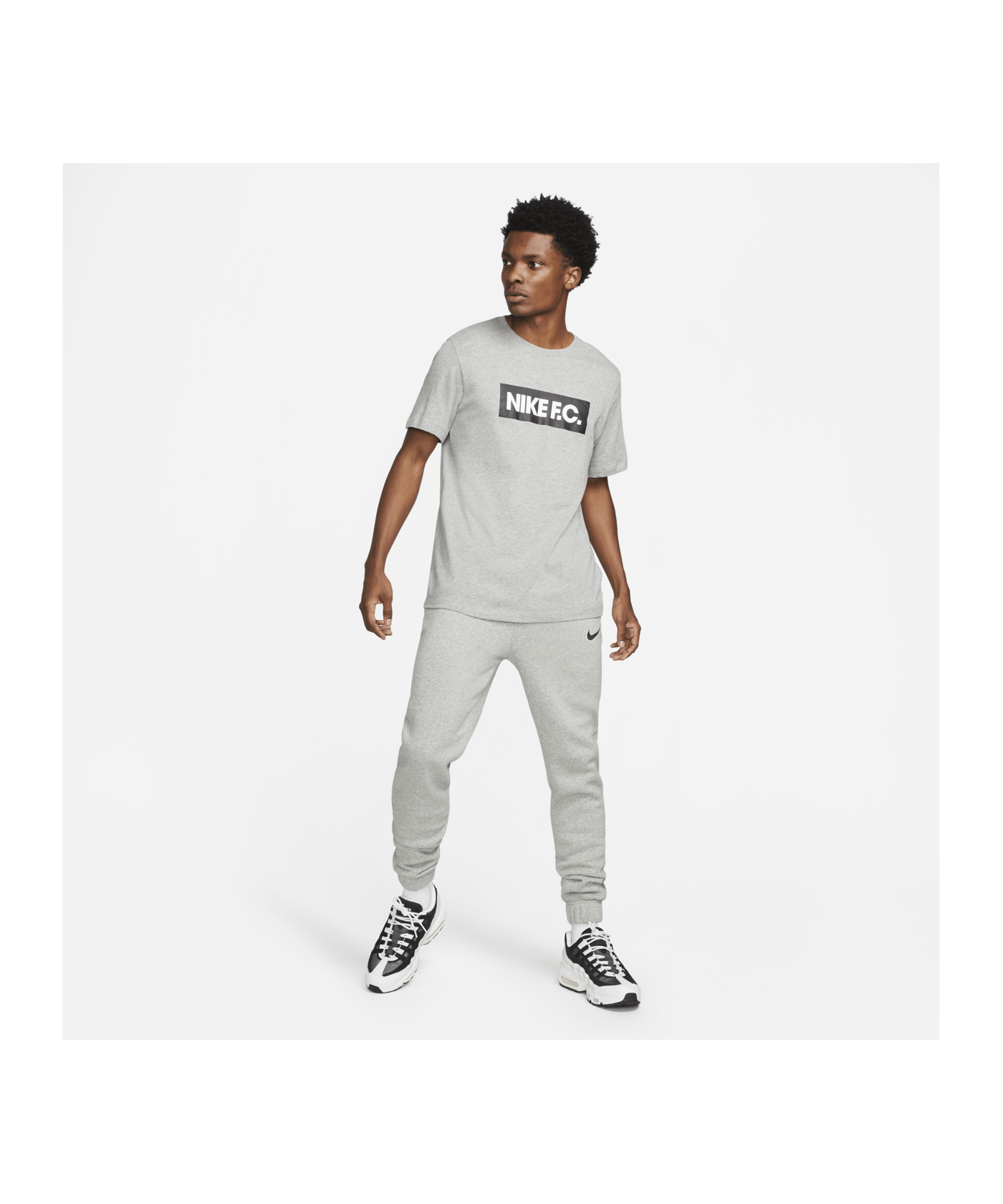 Nike Park 20 Fleece Jogginghose Grau F063 - grau