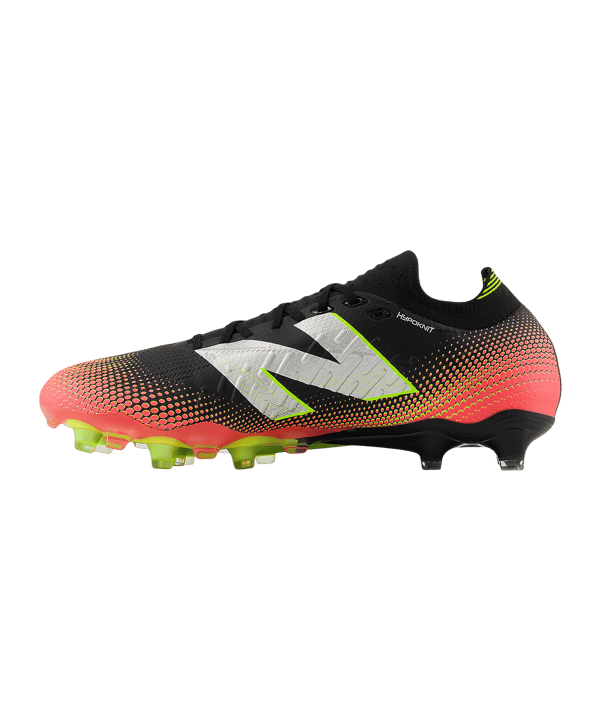New Balance Tekela Pro Low Laced v4+ FG Schwarz - schwarz