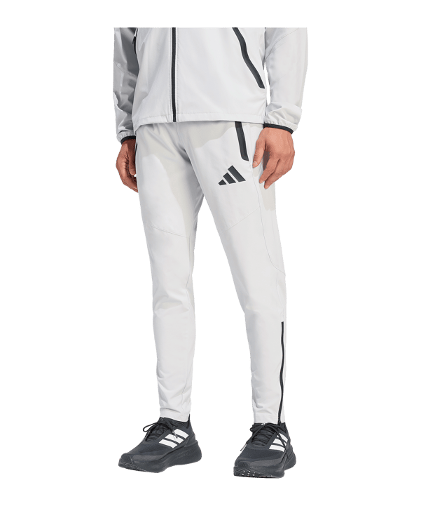 adidas Tiro Travel Woven Hose Grau - grau