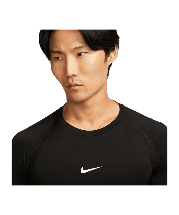 Nike Pro Dri-Fit Training T-Shirt Schwarz F010 - schwarz