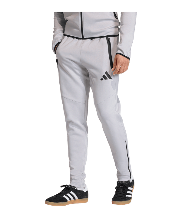 adidas Tiro Travel Jogginghose Grau 
